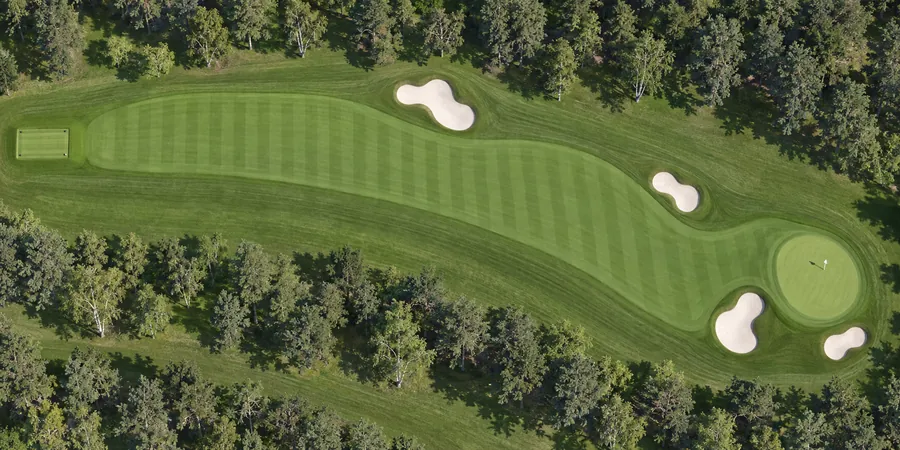 Aerial view of hole 2, Long Acre, from the tee on the left to the green on the right.
